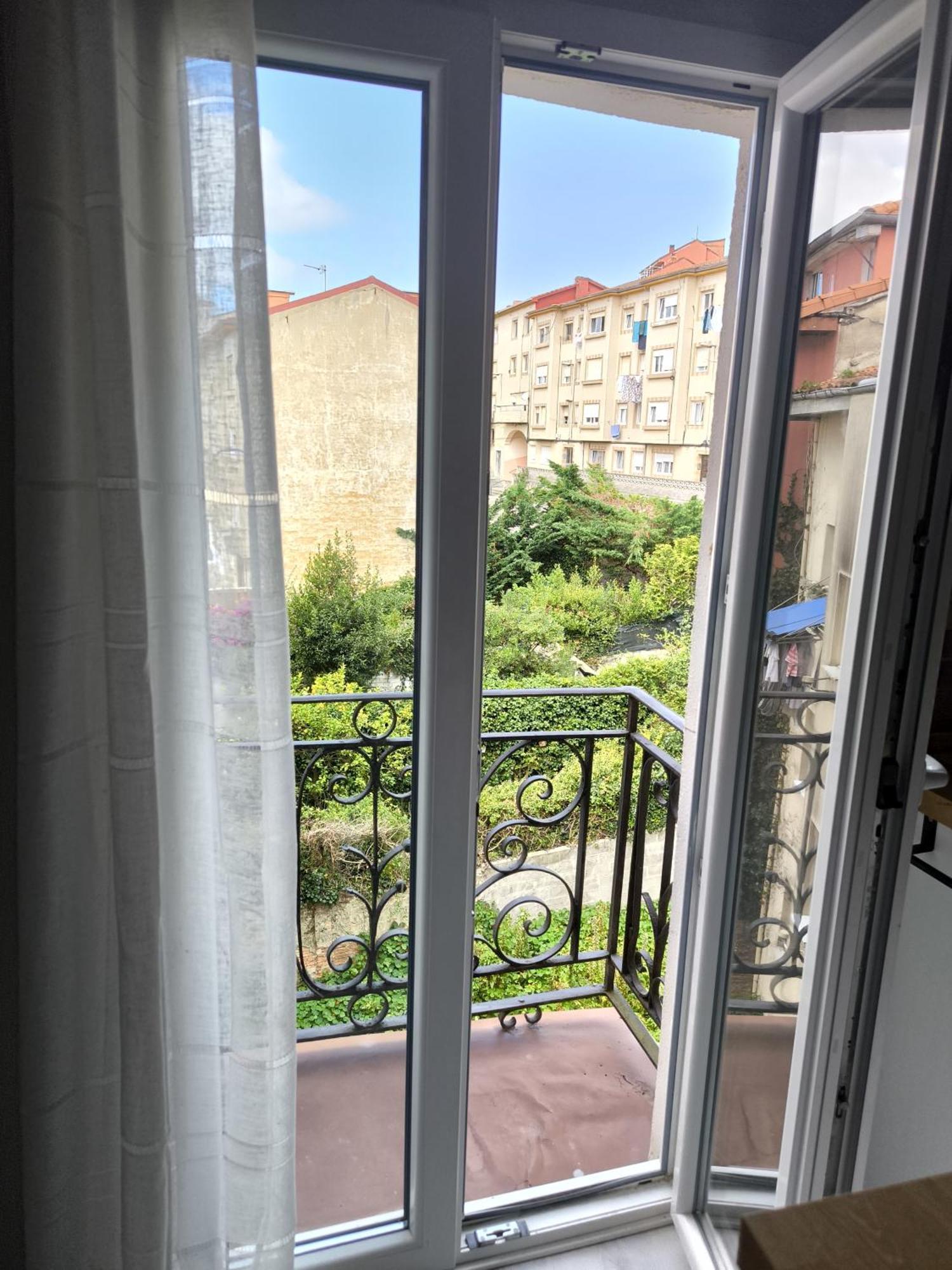 Luminoso Apartamento En El Centro Santander Ngoại thất bức ảnh